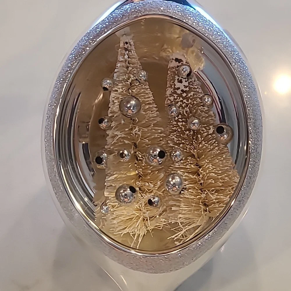 New Pottery Barn Hand-blown Bottlebrush Silver Ornament